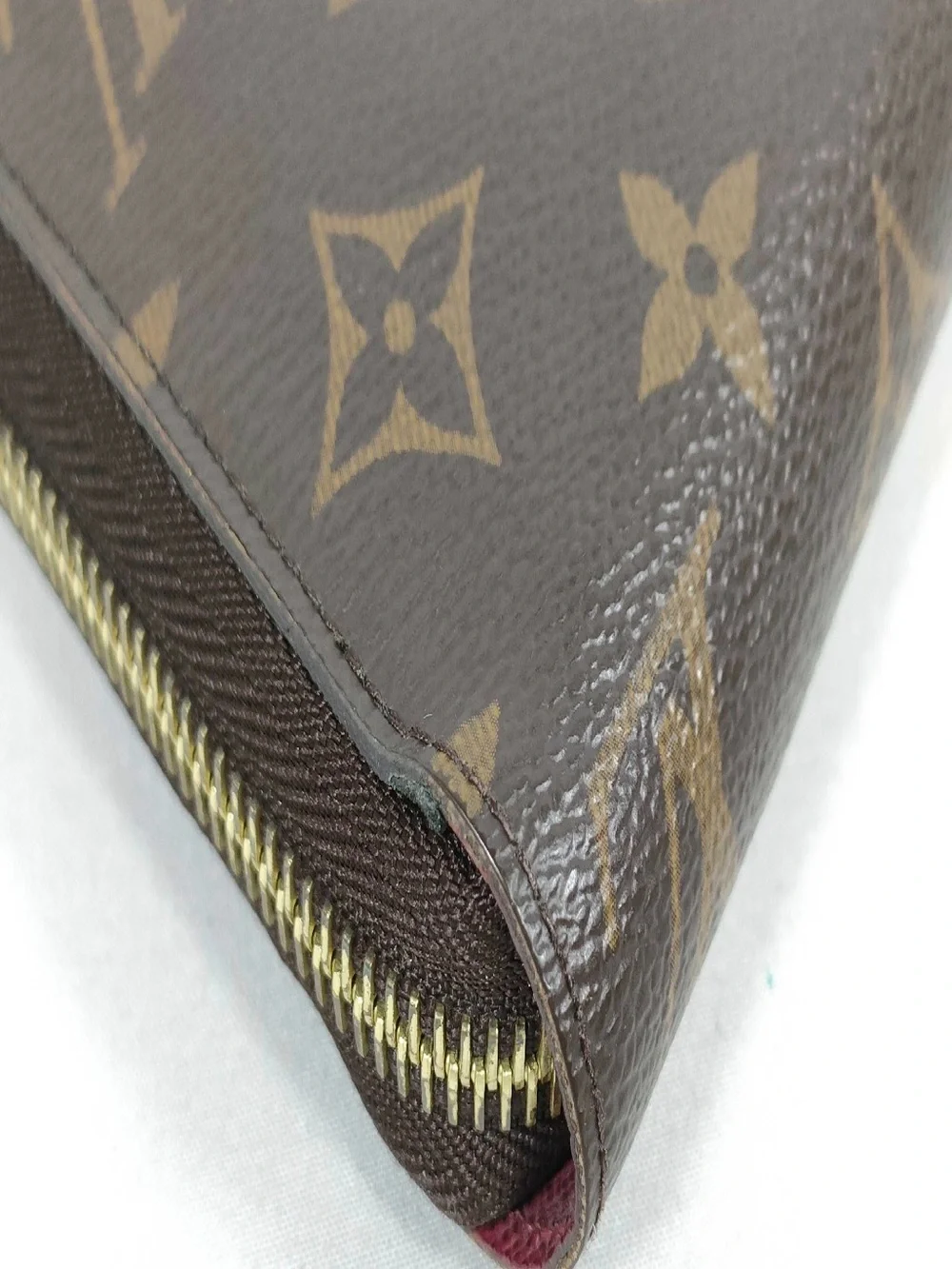 Louis Vuitton Monogram Canvas Zippy Wallet in Brown
